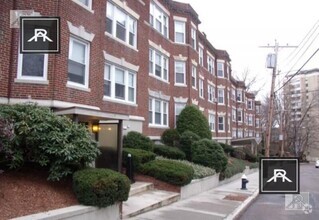 Building Photo - 2 bedroom in Brookline MA 02446