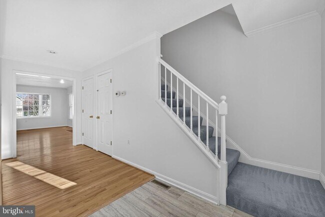 Building Photo - 1984 Cidermill Ln