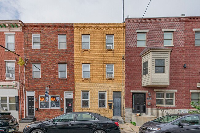 Building Photo - 1836 S 10th St
