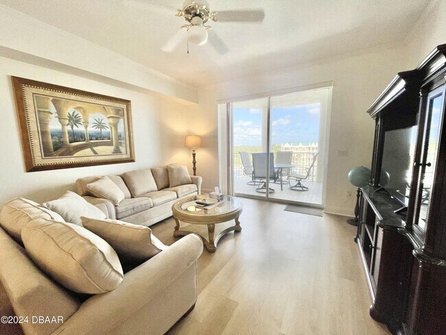 Building Photo - Furnished Harbour Village Condo!