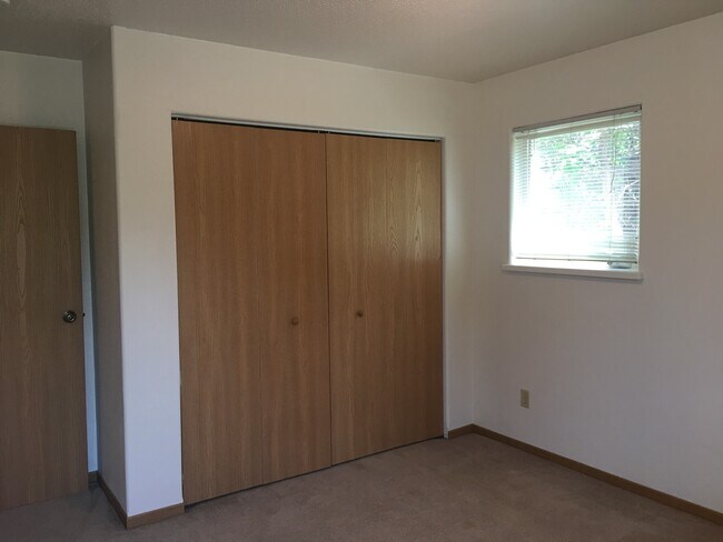 Bedroom - 723 22nd St NW