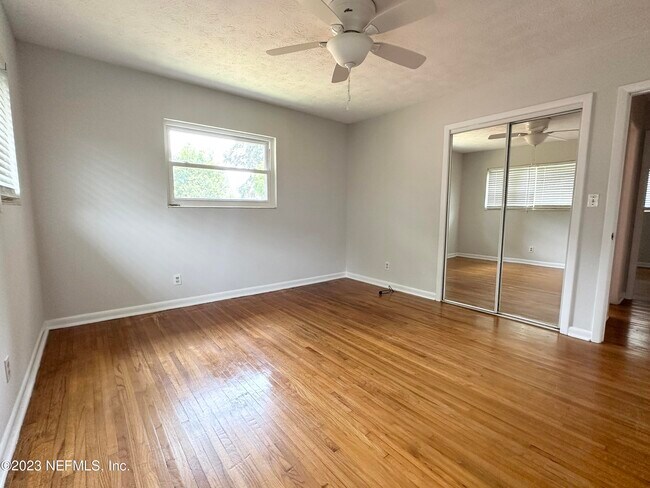 Building Photo - 5093 Ortega Cove Cir