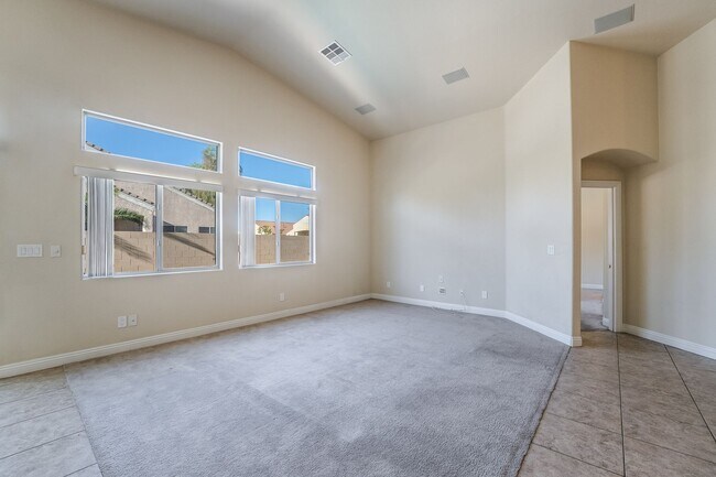 Building Photo - Charming Home with 2 Primary Bedrooms with...
