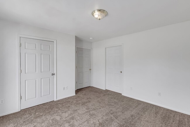 Building Photo - Charming 3-Bedroom Home in a Prime Location