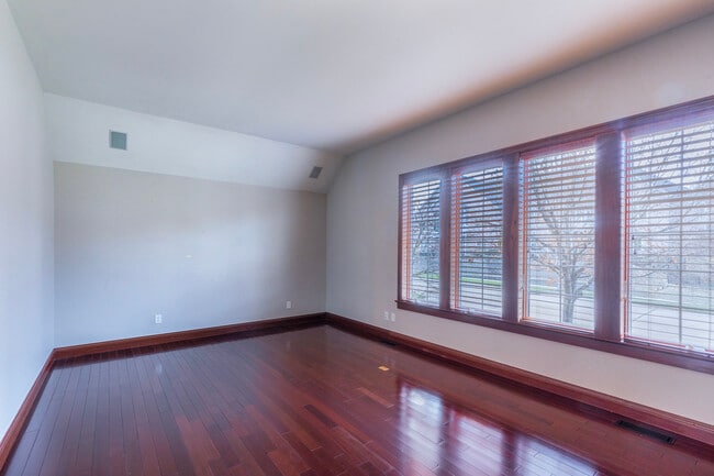 Building Photo - 1991 Chesterfield Ridge Cir