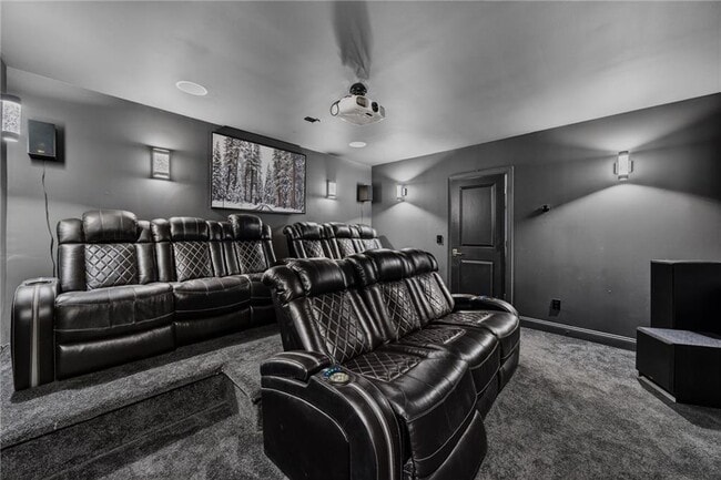 Building Photo - 1812 Wellbourne Dr NE