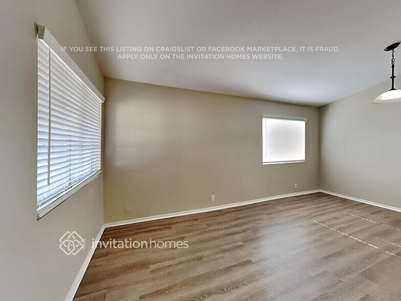 Building Photo - 8411 W Hubbell St