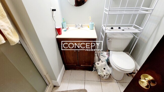 Building Photo - 89 Winthrop St