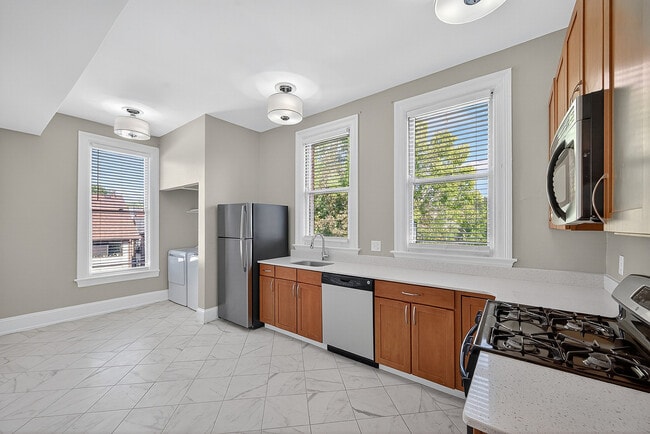 Building Photo - Grandview Apartments