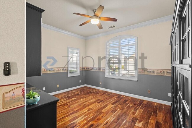 Building Photo - 316 Burr Knot Way