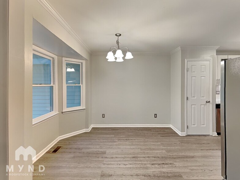 Building Photo - 2745 Sterling Park Dr