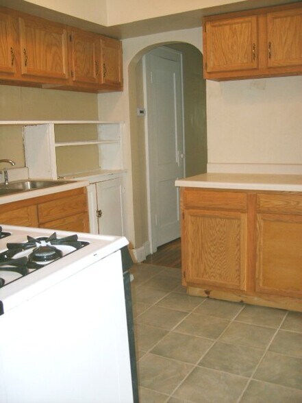 Building Photo - 3058 Brookside Pkwy N Dr