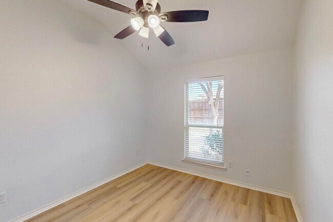 Building Photo - 4817 Valley Springs Trail
