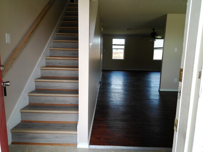 Building Photo - 3054 Dusty Ridge Dr