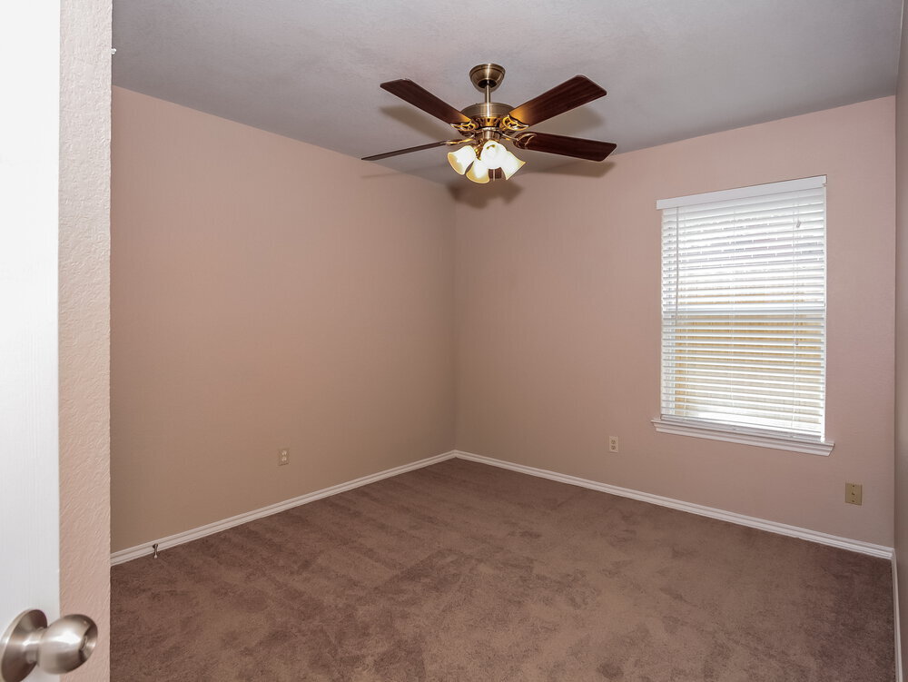Building Photo - 840 Voltamp Dr