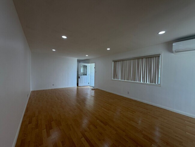 Building Photo - Beautiful 3bd house in West Covina