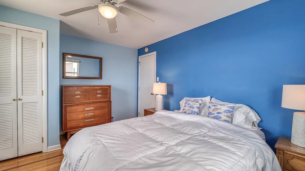 Building Photo - 108 S Newark Ave