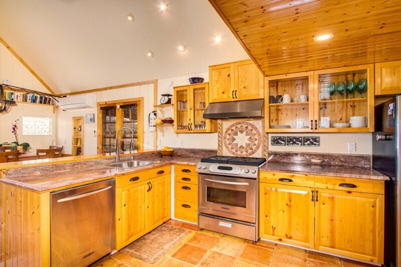 Building Photo - 5031 Tom Mix Rd