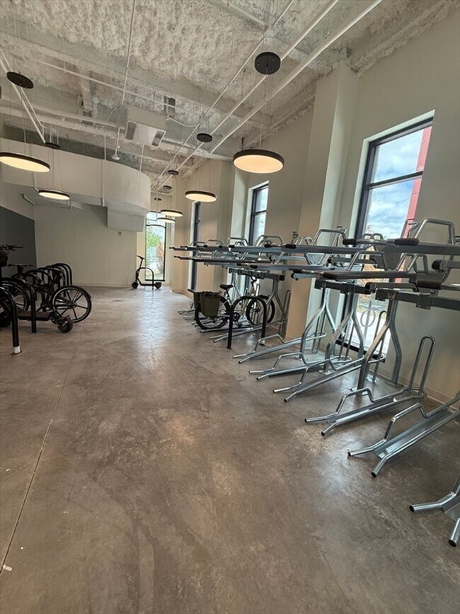 Building Photo - NO FEE!!! 2 BED/2 BATH IN BRIGHTON'S NICEST BUILDING!!!!! PARKING INCLUDED