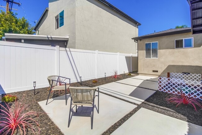 Building Photo - 4772 Aragon Dr
