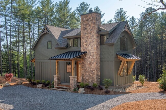 Primary Photo - Stunning House w/ Amenities to Camp Lake J...
