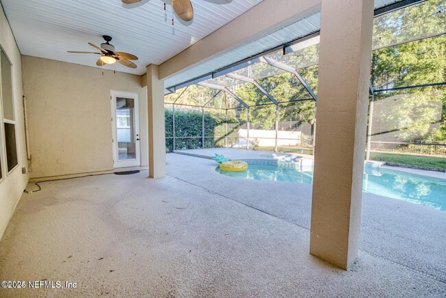 Building Photo - 1440 S Burgandy Trail