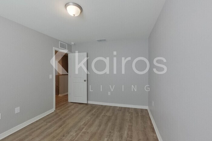 Building Photo - 4232 Swensson St