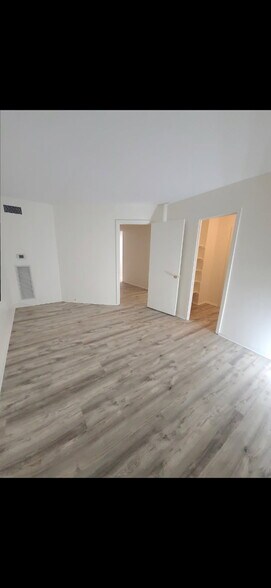 Building Photo - 501 Slaters Ln