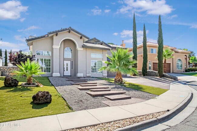 Building Photo - 908 Los Pinos Way