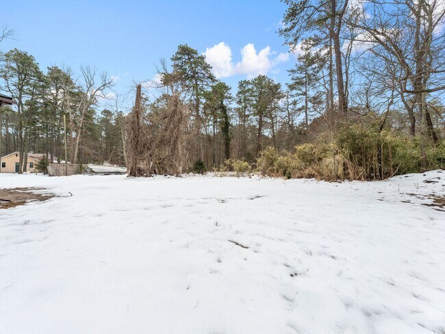 Building Photo - Beautifully Updated Home on Quiet Street in Browns Mills