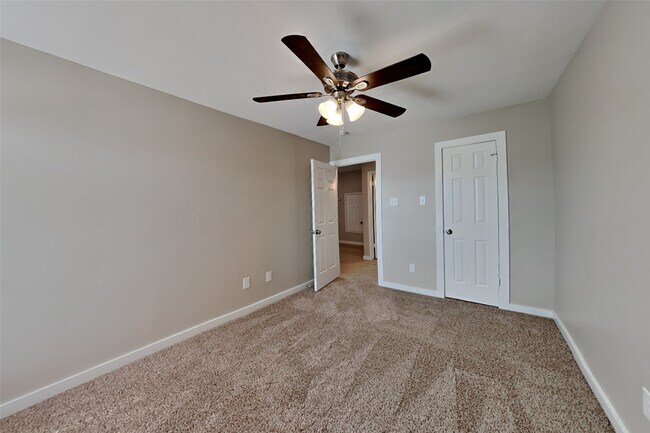 Building Photo - 18918 Cypresswood Forest Ct