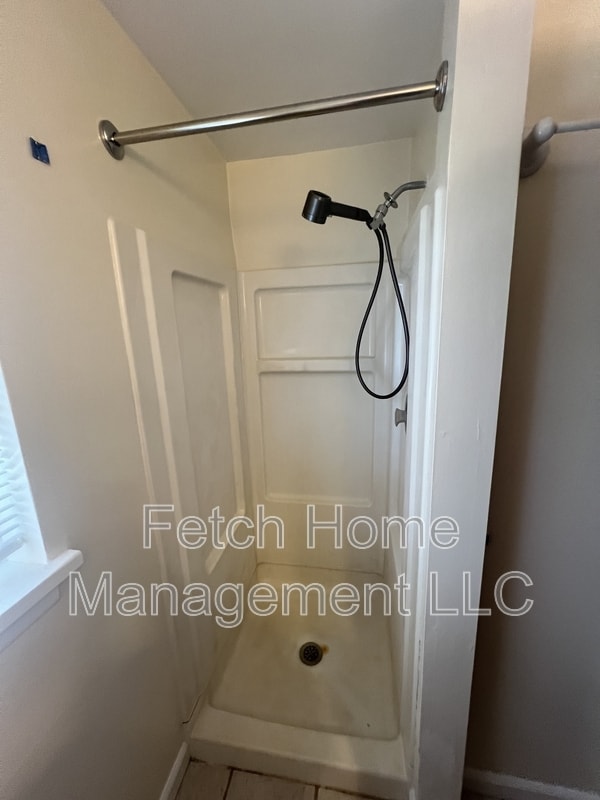 Building Photo - 1232 Park Rd