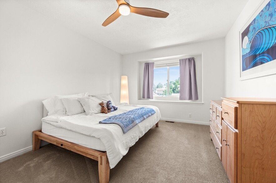 Building Photo - 2326 E Sky Pines Ct