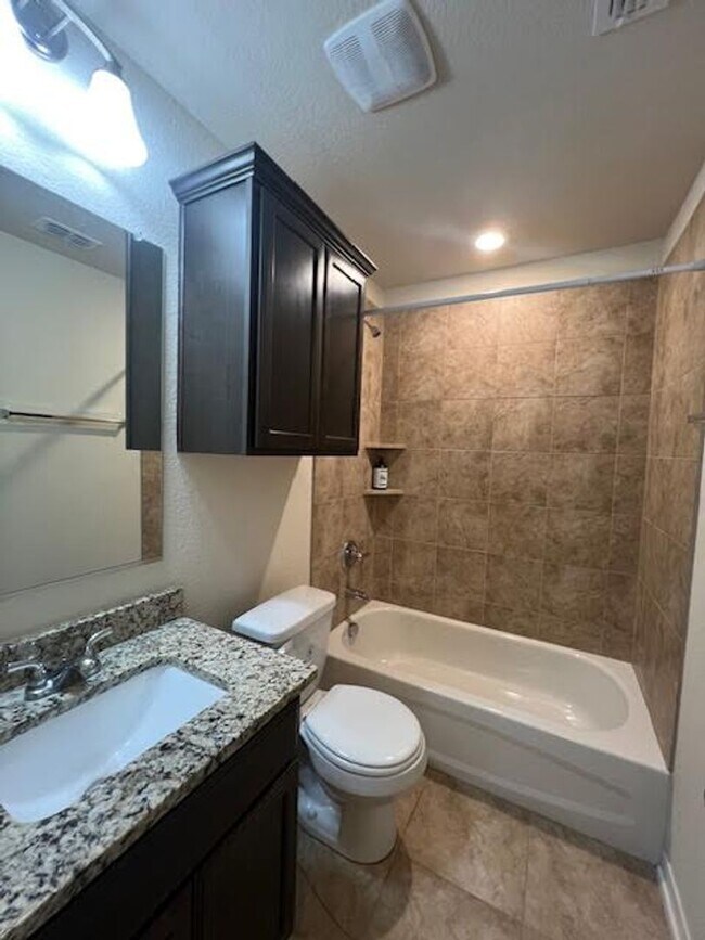 Building Photo - 1106 Merganser Way