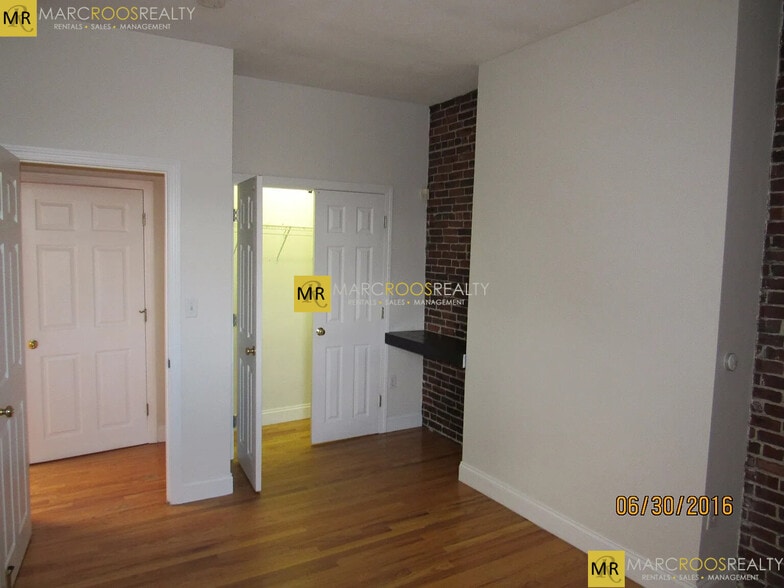 Building Photo - 678 Tremont St