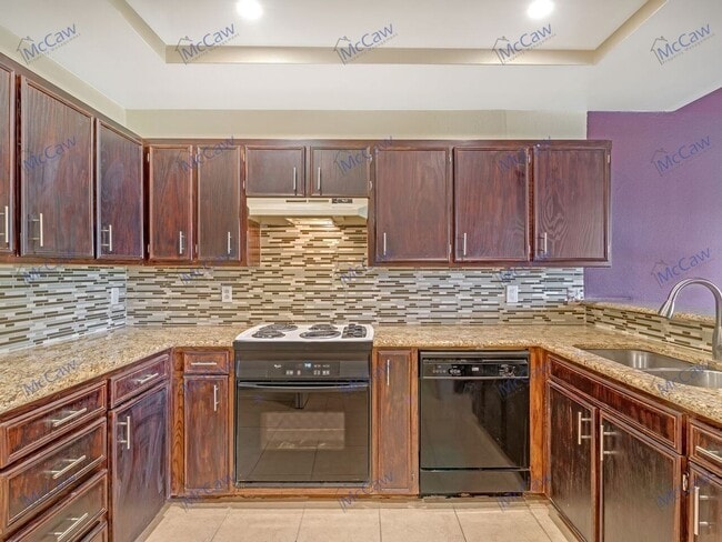 Building Photo - 2409 Sendero Trail