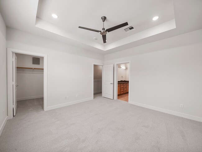 Building Photo - 1518 Colonial Gorge Dr