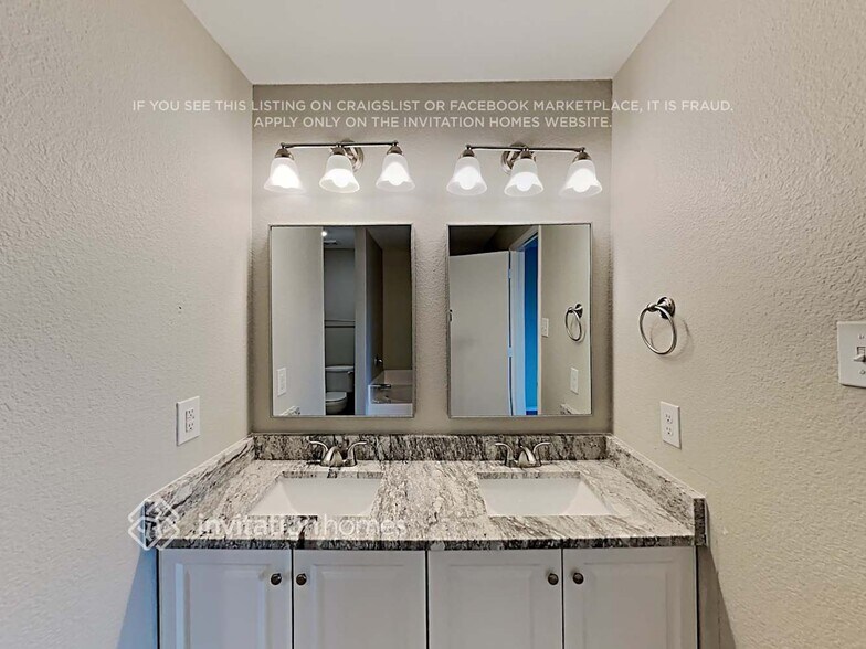 Building Photo - 149 Pinto Dr