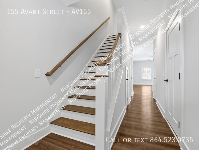 Building Photo - 155 Avant St