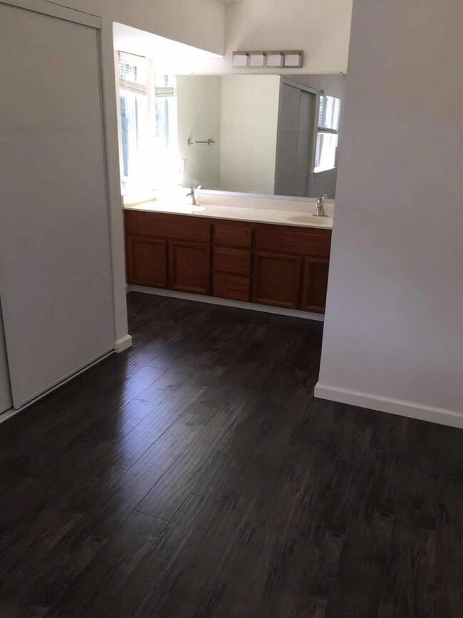 Building Photo - Beautiful Remodeled Concord Home