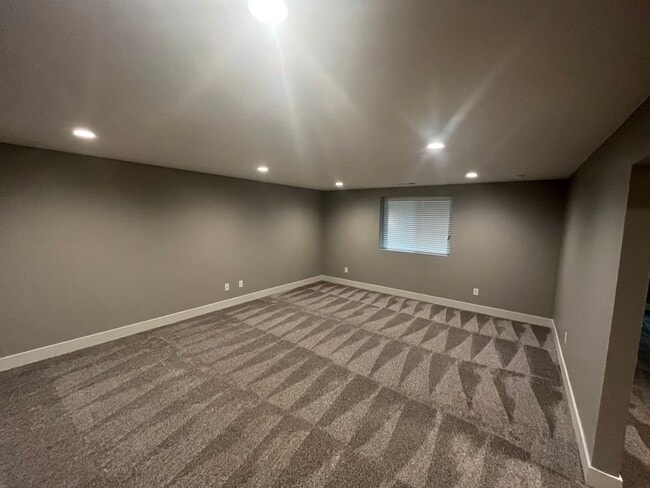 Building Photo - 5080 W Stampede Ln