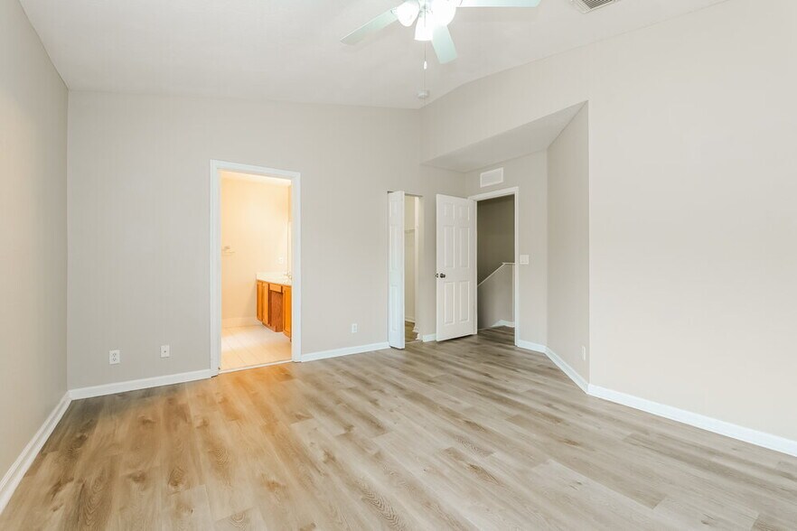 Building Photo - 6168 Whalton St