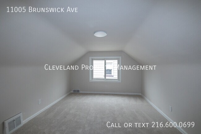 Building Photo - 11005 Brunswick Ave