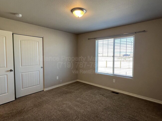 Building Photo - 6602 Watusi Rd