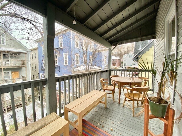 Building Photo - 34 Darling St