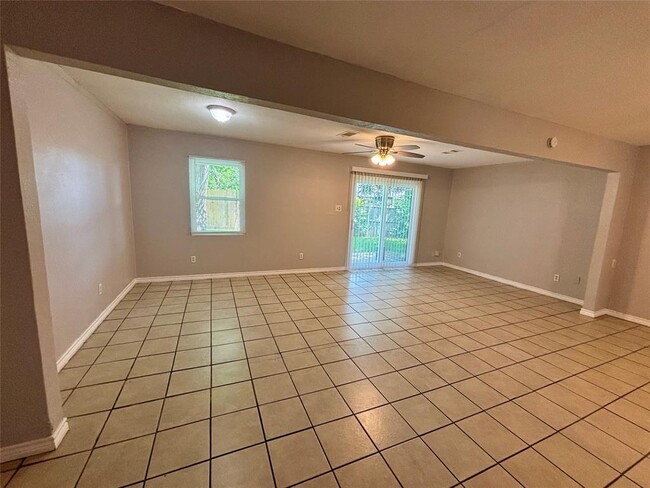 Building Photo - 11802 Sorsby Way