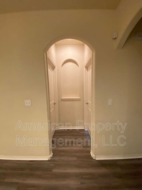 Building Photo - 10343 N 139th E Ave