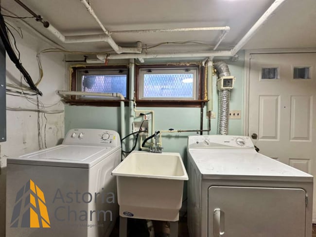 Building Photo - One month free on a 13-month lease or $1,846/month for 13 months with move in by February 15