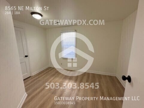 Building Photo - 8565 NE Milton St