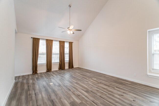 Building Photo - 7397 Mount Greylock Lp